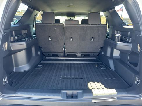 New 2026 Toyota 4Runner SR5 image 7