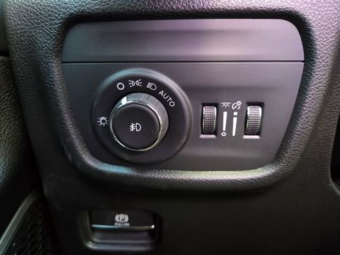 New 2026 Jeep Grand Cherokee Limited image 21