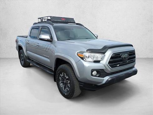 Used 2019 Toyota Tacoma SR5 image 3