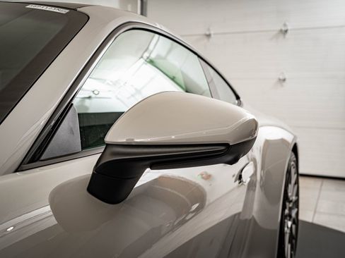 New 2026 Porsche 911 Carrera 4S image 19