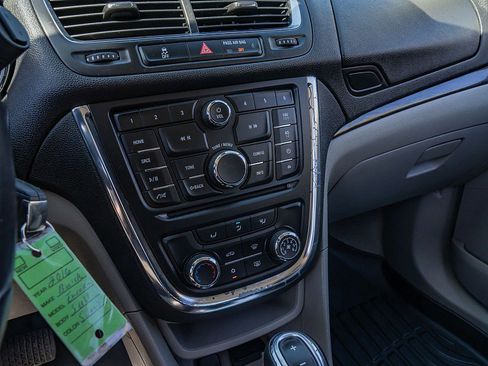Used 2016 Buick Encore FWD image 29
