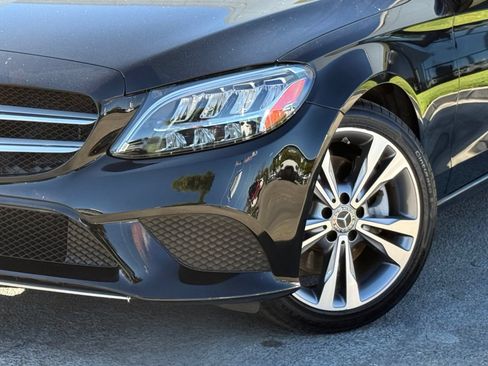 Used 2020 Mercedes-Benz C 300 Sedan image 3