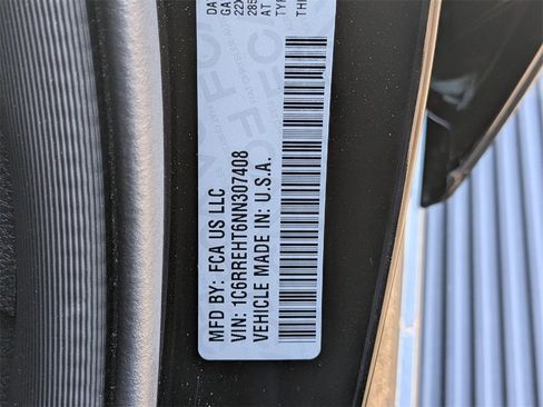 Used 2022 RAM 1500 Limited w/ Body Color Bumper Group image 23