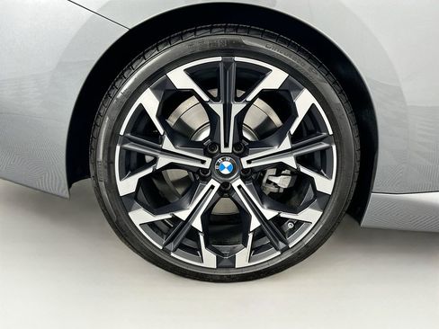 Used 2025 BMW 230i Coupe w/ Convenience Package image 30