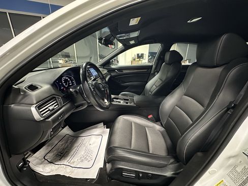Used 2022 Honda Accord Sport image 7