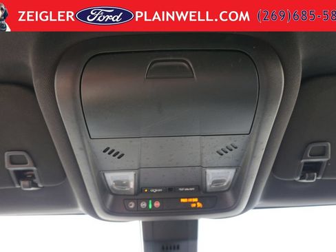 Used 2023 Chevrolet Equinox RS w/ LPO, Floor Liner Package FWD image 30