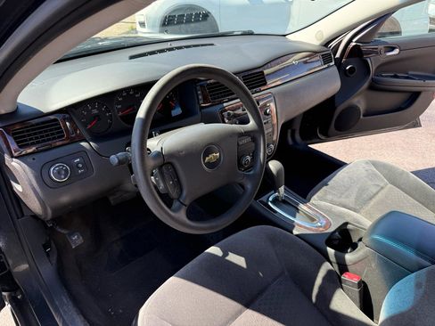 Used 2015 Chevrolet Impala Limited LS FWD image 18