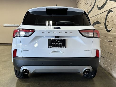 Used 2022 Ford Escape SEL AWD/4WD image 6
