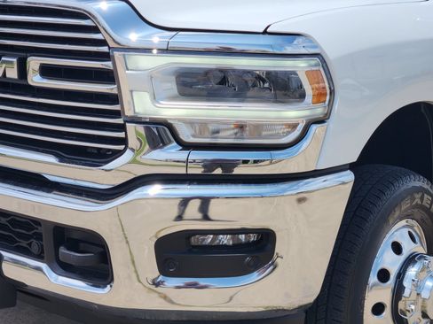 Used 2024 RAM 3500 Laramie w/ Chrome Bumper Package AWD/4WD image 9