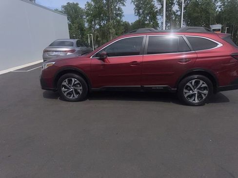 Used 2021 Subaru Outback Limited w/ Popular Package #2 AWD/4WD image 8
