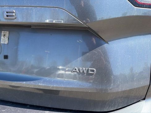 Used 2024 Nissan Rogue S image 13