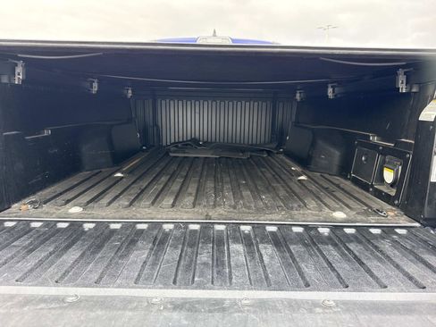 Used 2022 Toyota Tacoma TRD Off-Road image 21