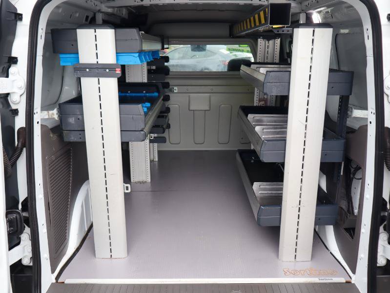 Used 2022 Ford Transit Connect XL FWD image 5