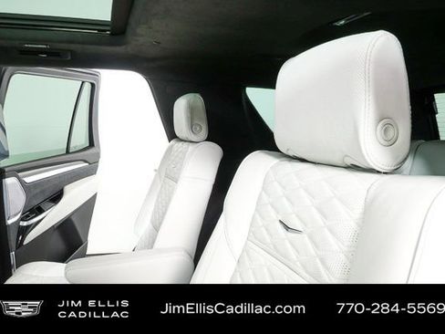 Certified 2026 Cadillac Escalade V w/ LPO, ONYX Package image 23