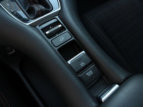 Used 2023 Honda HR-V Sport image 31