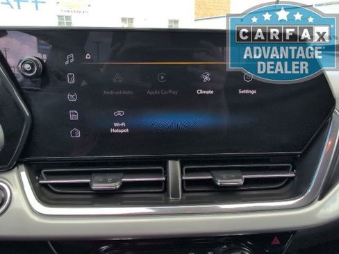 Certified 2025 Chevrolet Trax LT image 17