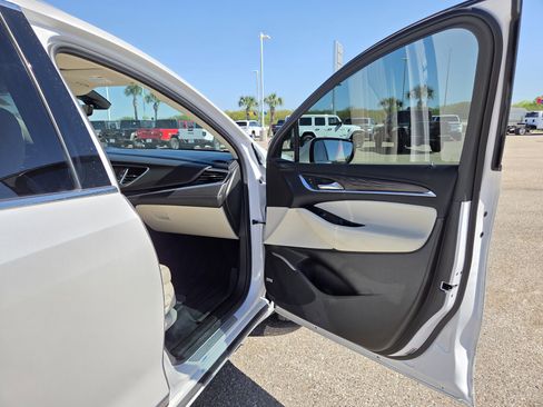 Used 2022 Buick Enclave Avenir w/ Trailering Package, 5000 lbs. image 19