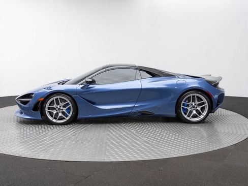 Used 2026 McLaren 750S Spider RWD image 3