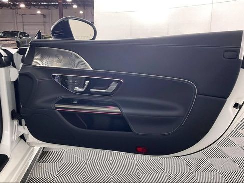 Certified 2022 Mercedes-Benz SL 55 AMG 4MATIC image 16