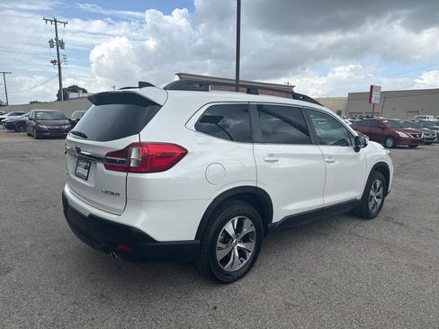 Used 2021 Subaru Ascent Premium w/ Convenience Package AWD/4WD image 6