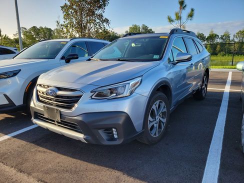 Used 2020 Subaru Outback Limited image 4