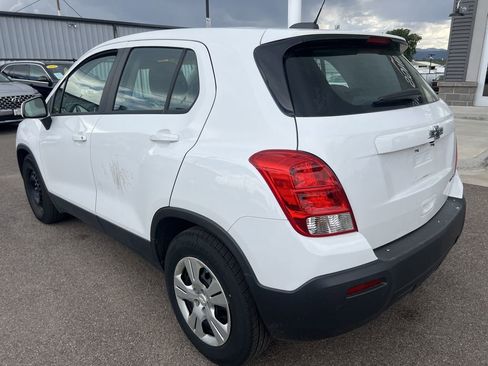 Used 2015 Chevrolet Trax LS w/ LPO, Cargo Package image 3