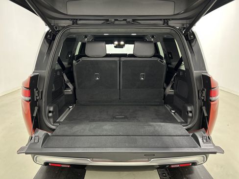 Used 2022 Rivian R1S Launch Edition AWD/4WD image 15