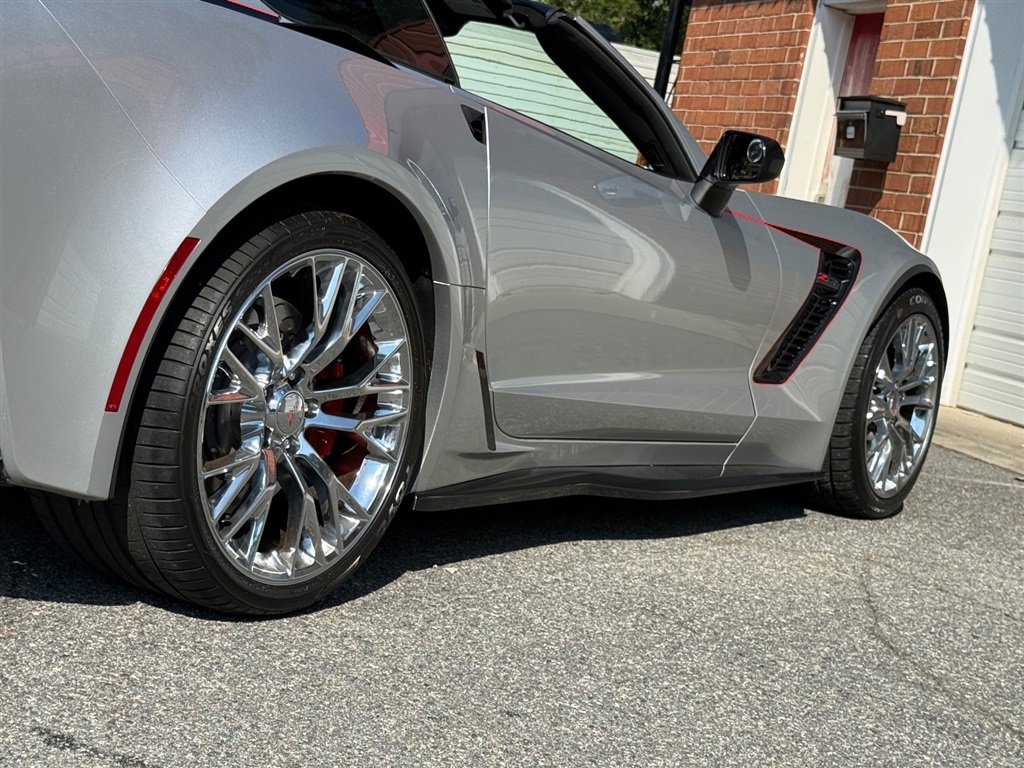 Used 2016 Chevrolet Corvette Z06 w/ 2LZ Preferred Equipment Group RWD image 44