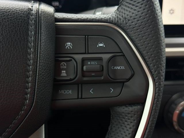 Certified 2026 Toyota Tacoma TRD Off-Road AWD/4WD image 25
