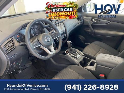 Used 2017 Nissan Rogue S FWD image 27