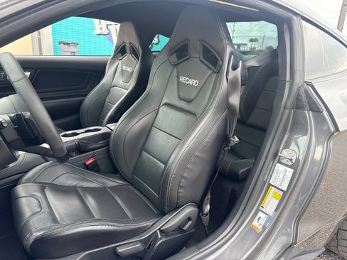 Used 2021 Ford Mustang GT Premium w/ Equipment Group 401A RWD image 9