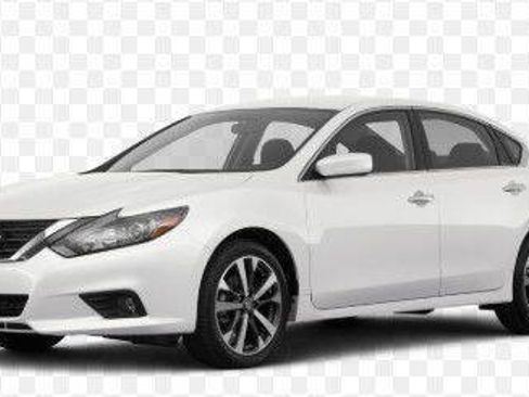 Used 2017 Nissan Altima 2.5 S w/ Power Driver Seat Package FWD image 1