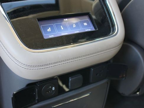 Used 2023 Lincoln Navigator Reserve image 22