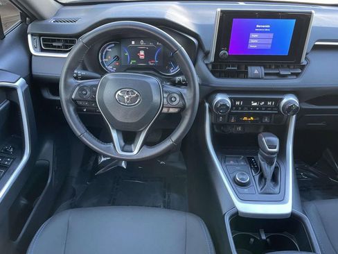 Used 2023 Toyota RAV4 SE w/ Convenience Package image 25