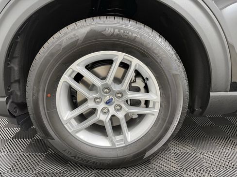 New 2025 Ford Explorer Active w/ Active Comfort Package image 28