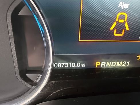 Used 2019 Ford F250 Lariat w/ Lariat Ultimate Package AWD/4WD image 24