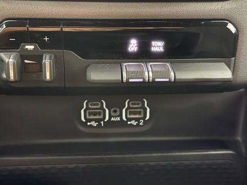 Used 2022 RAM 1500 Lone Star RWD image 22