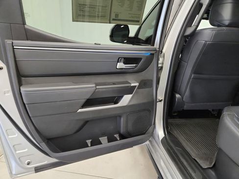 Used 2023 Toyota Tundra Platinum image 36