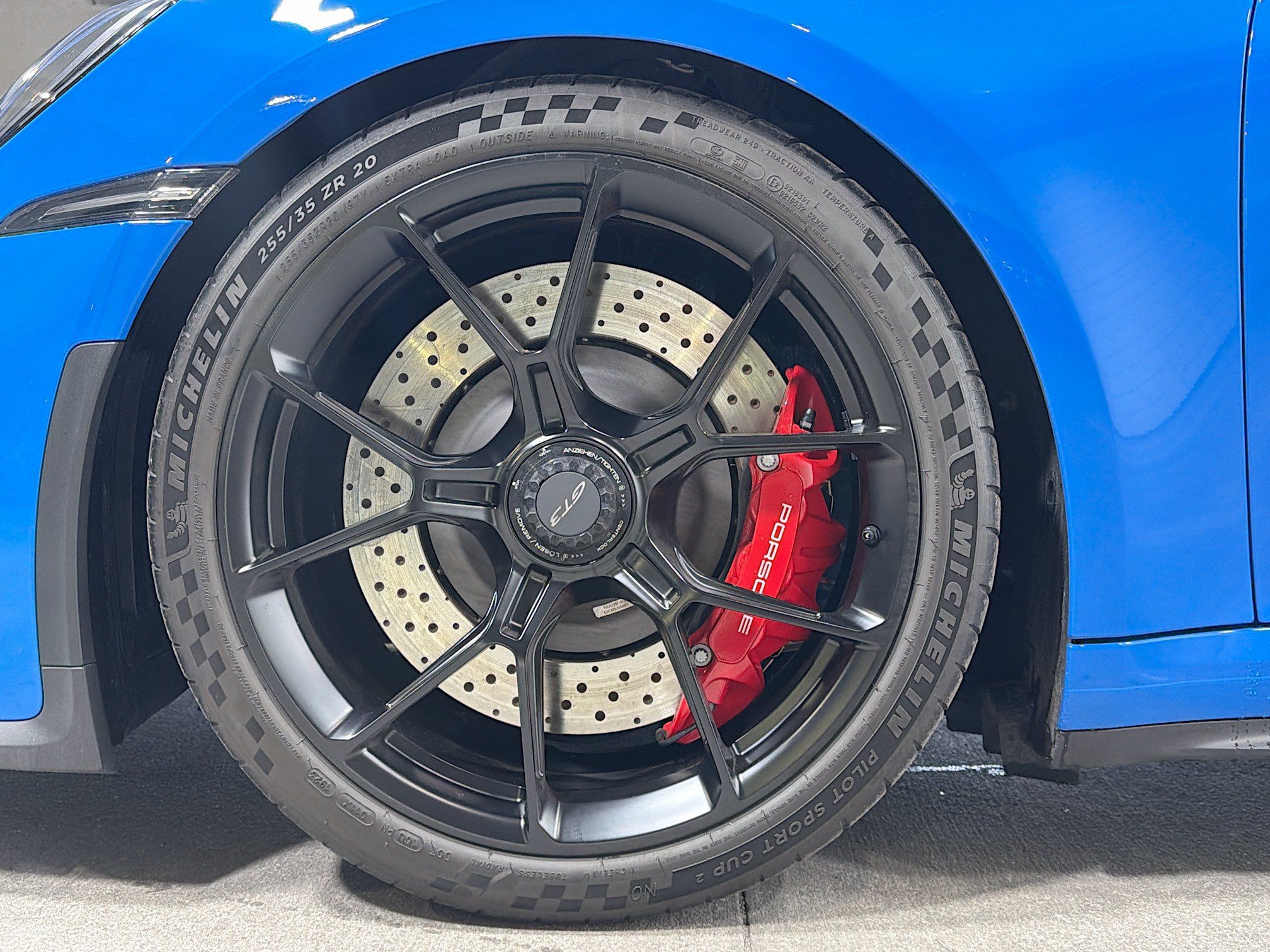Certified 2024 Porsche 911 GT3 RWD image 37