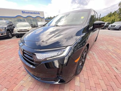 Certified 2024 Honda Odyssey Sport image 26