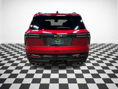 Certified 2024 Chevrolet Traverse RS w/ LPO, Floor Liner Package AWD/4WD image 8