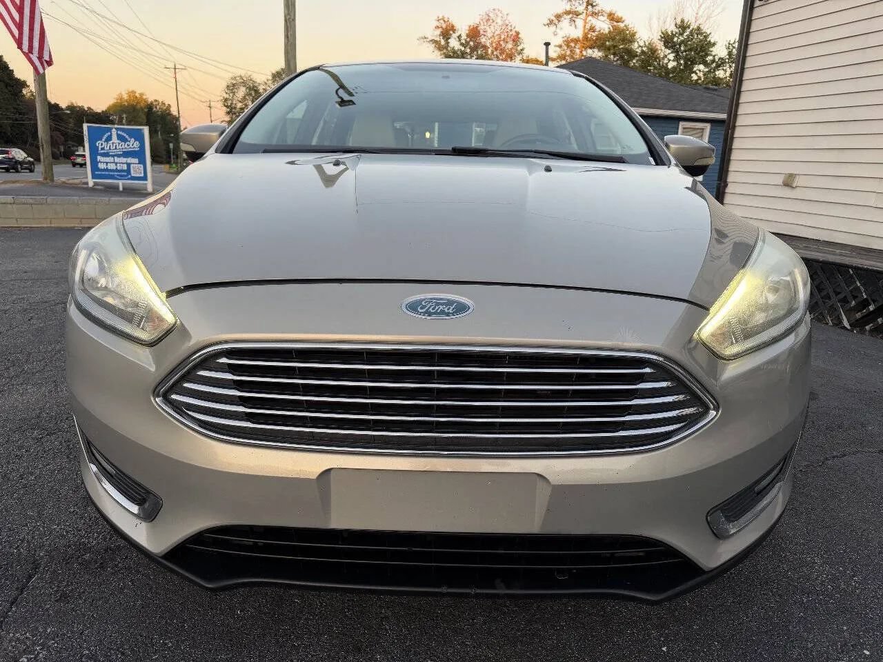 Used 2015 Ford Focus Titanium FWD image 2
