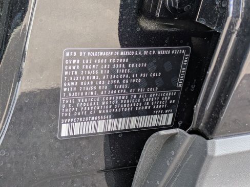 New 2026 Volkswagen Taos SE image 18