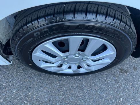 Used 2015 Honda Fit LX image 9
