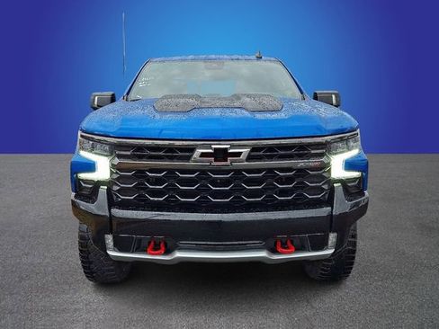 Used 2023 Chevrolet Silverado 1500 ZR2 w/ Technology Package image 2