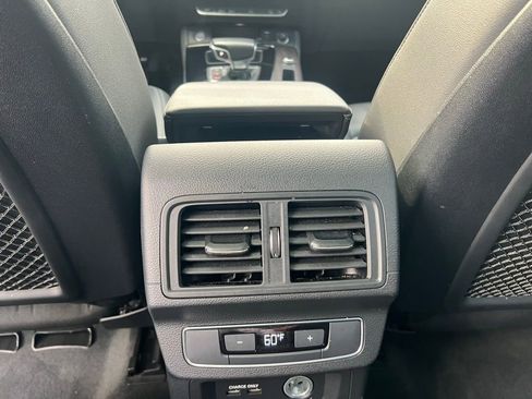 Used 2022 Audi Q5 2.0T Premium Plus w/ Premium Plus Package image 28