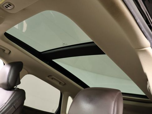 Used 2019 Lincoln MKC Reserve w/ MKC Climate Package image 15