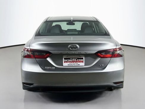 Used 2022 Toyota Camry LE w/ Convenience Package FWD image 6