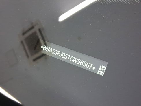 New 2026 BMW 530i xDrive w/ M Sport Package AWD/4WD image 17