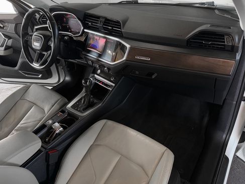 Used 2020 Audi Q3 2.0T Premium Plus w/ Premium Plus Package image 39